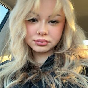 Meet your Posher, Lillian